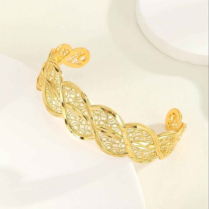 Hip-Hop Women's Moon Necklace - Chic 18K Gold-Plated Blue and White Bracelet Jewelry