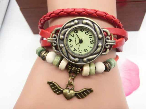 Vintage Flying Heart Bracelet Watch - Casual Pendant Belt Timepiece